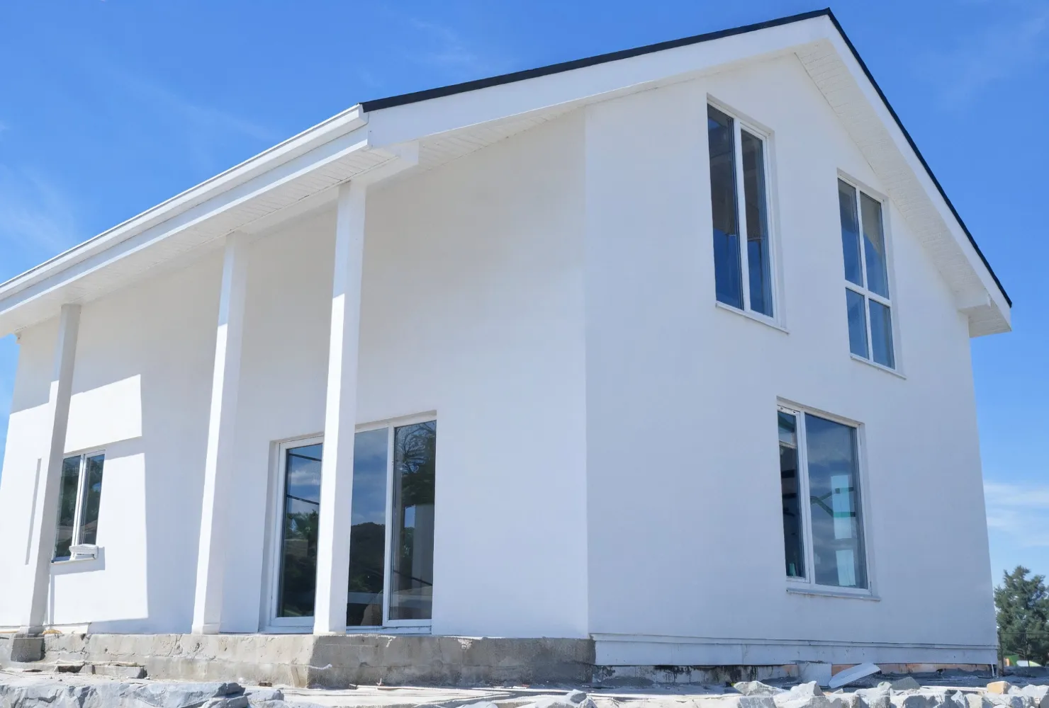 Commercial exterior painting project showcasing a freshly painted storefront by Best Painting LA in Los Angeles, CA